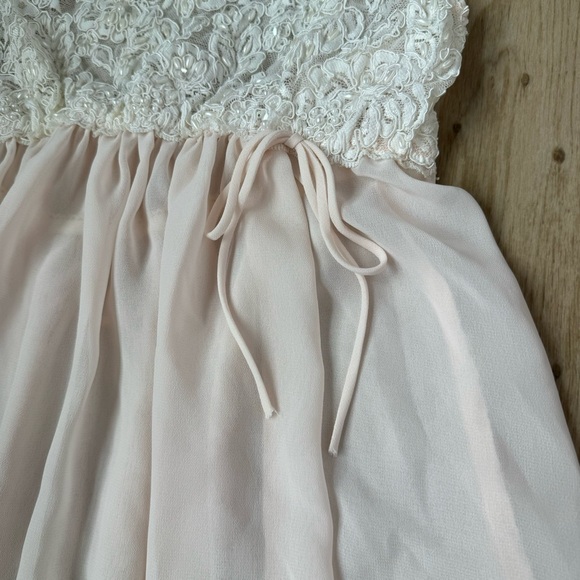 Vintage pink and cream lace pearl cami - Picture 3 of 4